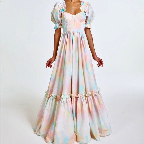 SOLD ✨ NWT SELKIE ✨rare✨ ritz gown in chalk - Picture 3 of 7